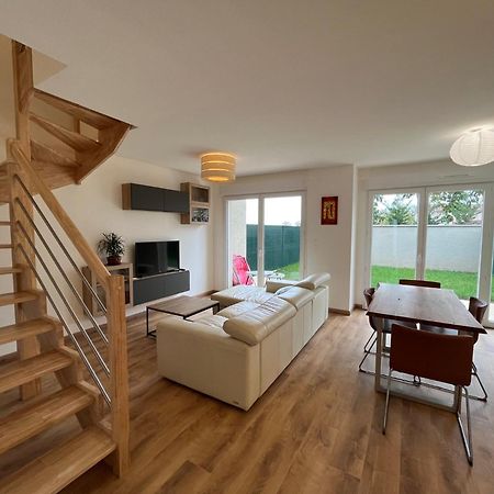 Maison T4 Cosy + Jardin Leyment Exteriör bild